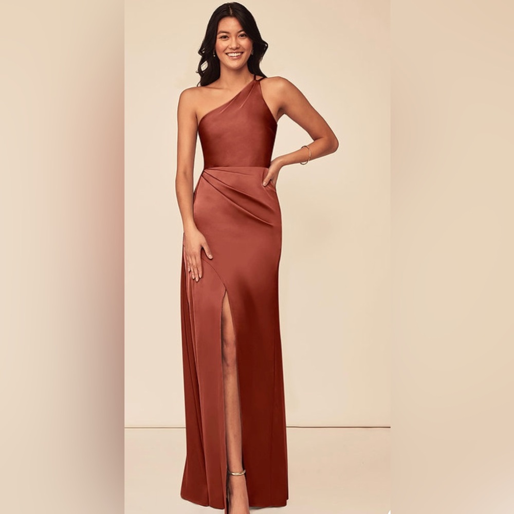 Azazie Maron Stretch Satin Dress size 8 UNALTERED